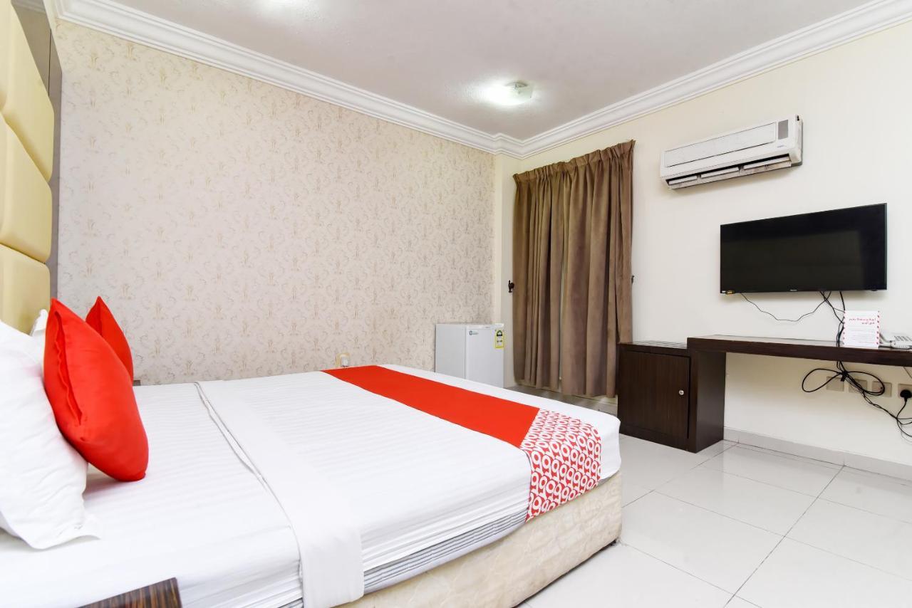 Oyo 426 Royal Al Khaleej Furnished Apartments Даммам Экстерьер фото